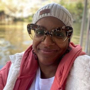 Meet your Posher, Donna